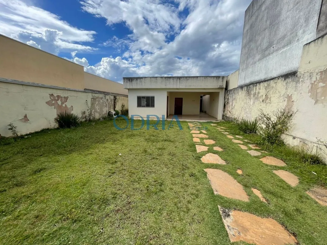 Casa à venda Jockey Vicente Pires Brasília DF R$ 720.000,00 OPORTUNIDADELote 400...