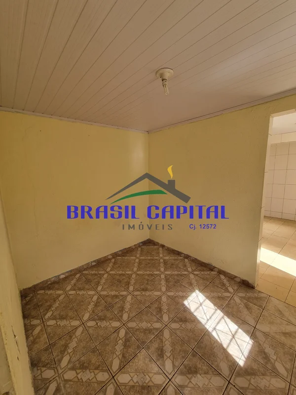 KIT COM QUARTO PARA ALUGAR:- Cozinha / Área de serviço- Quarto- Banheiro- SalaPa...