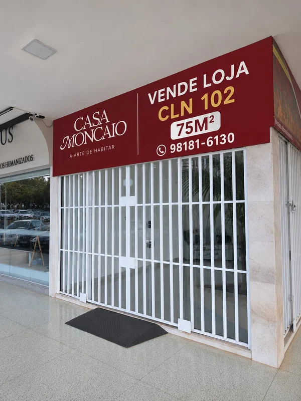 Excelente oportunidade em uma das quadras mais estratégicas da Asa Norte, ao lad...