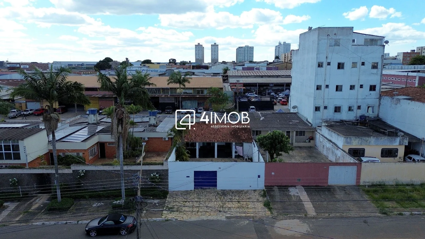 Oportunidade para morar, investir ou construir o seu negócio em uma localização ...