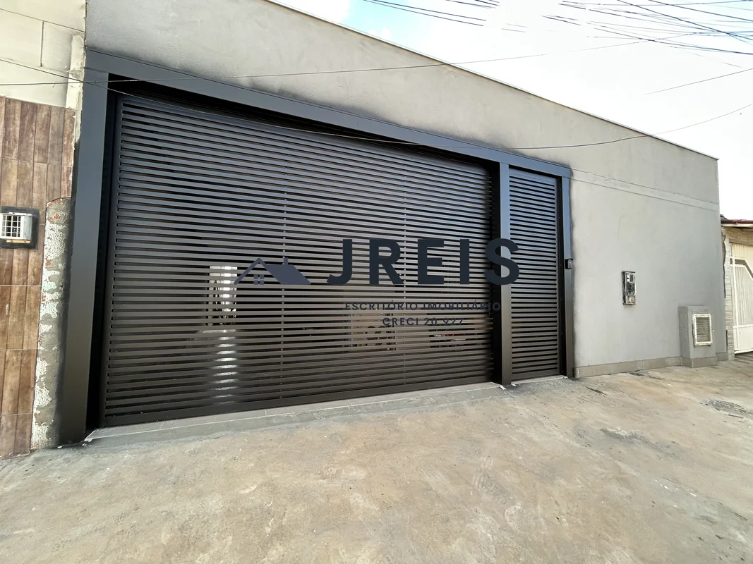 JREIS ESCRITÓRIO IMOBILIÁRIO imóvel sendo:* 3 quartos sendo uma suíte e closet;*...