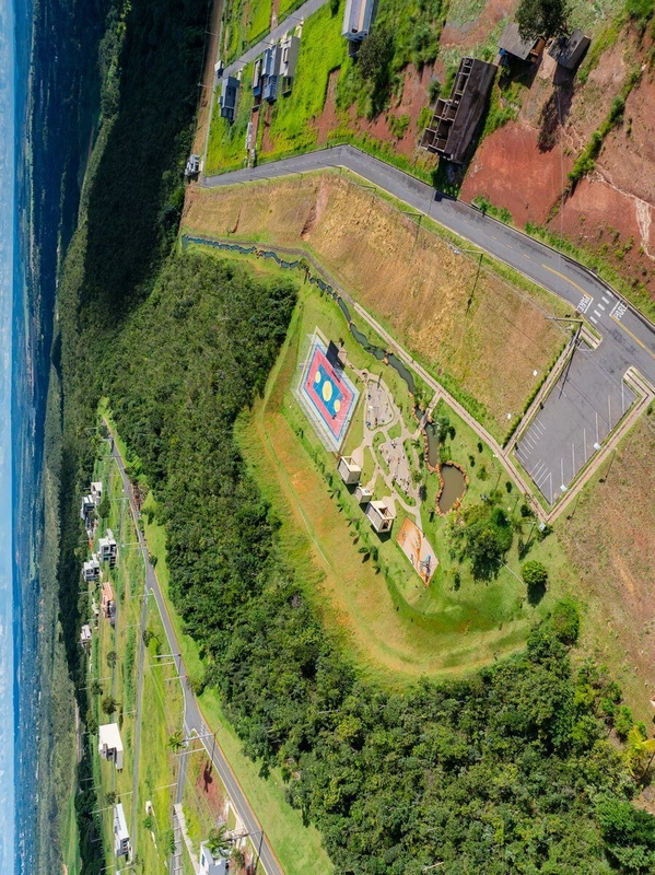 VENDO CHÁCARAS DE 1.000 METROS EM VALPARAISO DE GOIÁS.- TERRENO PLANO- CÓRREGO A...