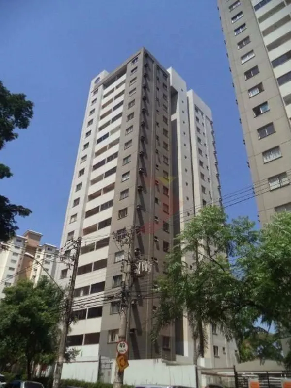 2 quartos, sendo 1 com armário (guarda-roupa), sala ampla e bem iluminada, sacad...