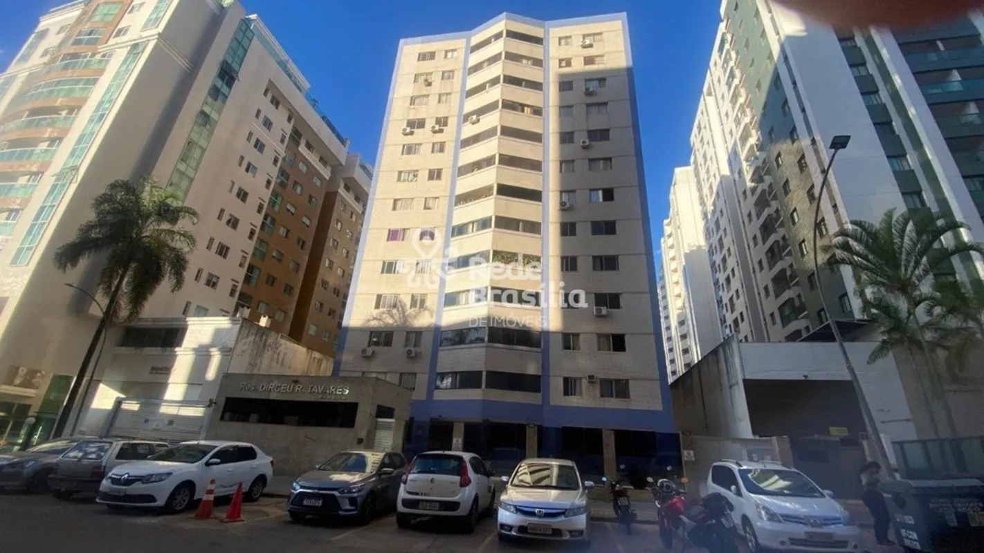 APARTAMENTO MOBILIADO DE ALTO PADRÃO ? 137M² | ANDAR ALTO | 4 QUARTOSRua 09 Nort...