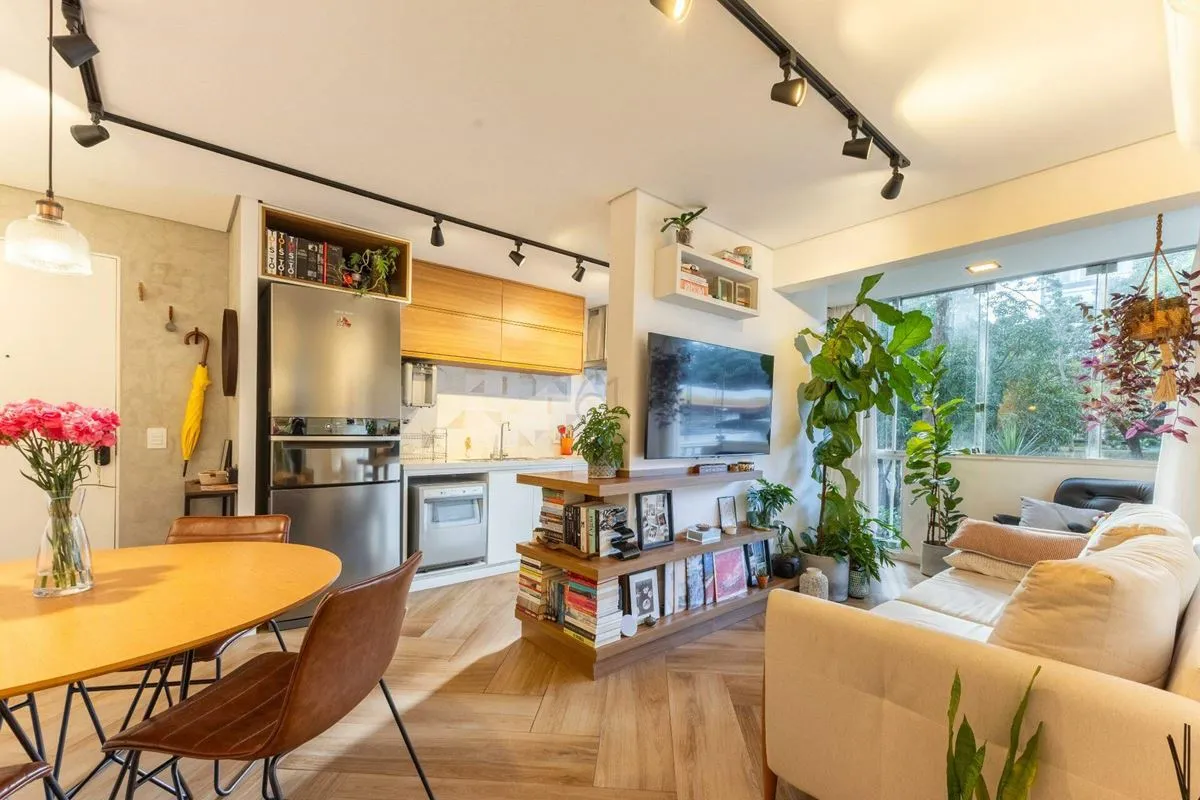 Se você busca conforto e localização privilegiada na Asa Sul, este apartamento é...