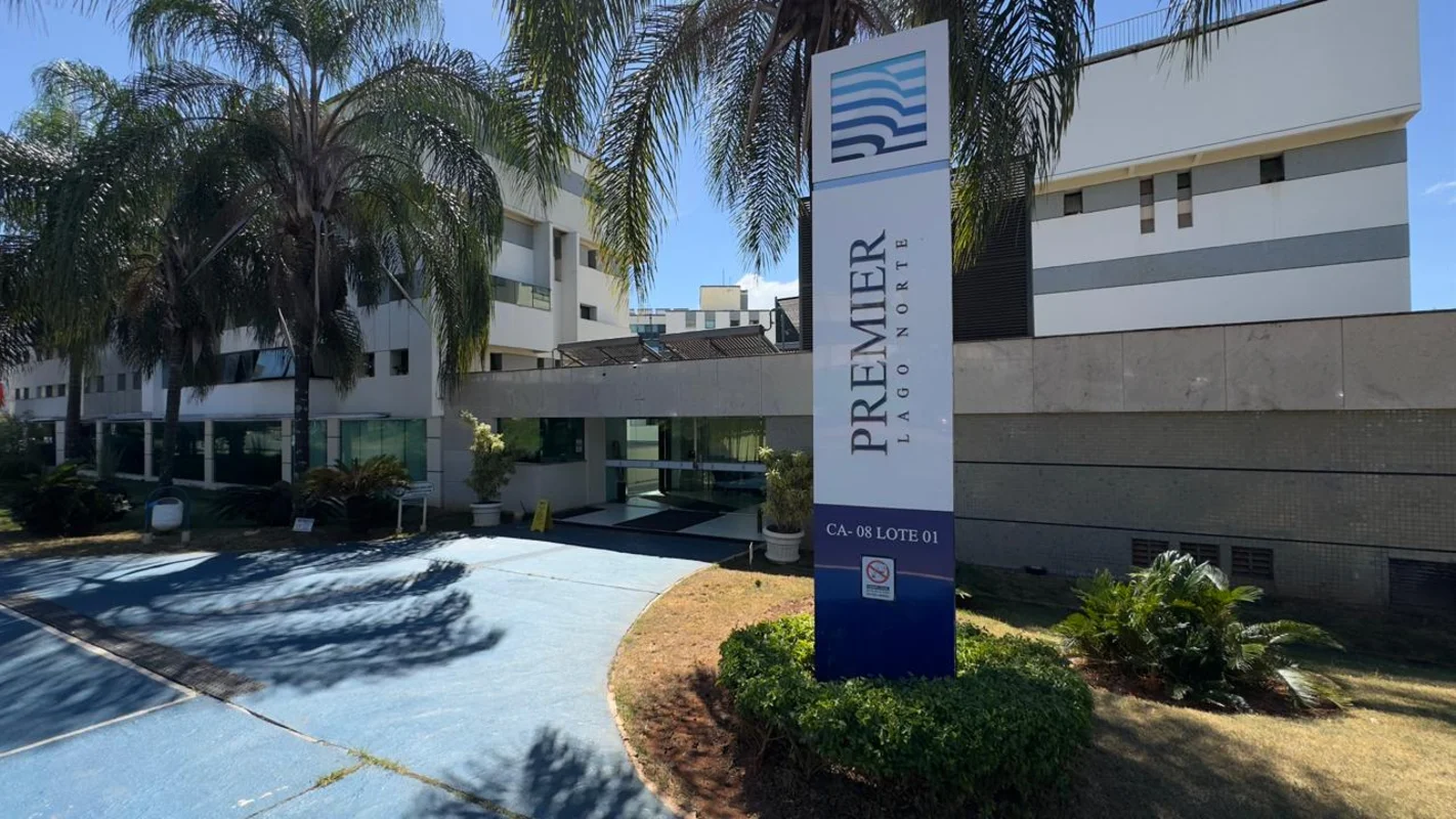 DUPLEX MODERNO À VENDA NO LAGO NORTE | SHIN – BRASÍLIA/DF? Seu novo lar no Lago ...