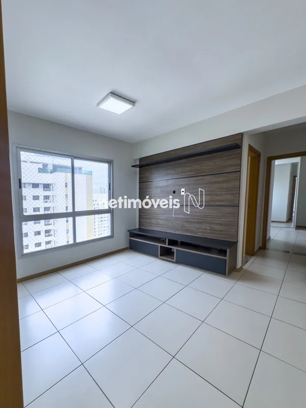 SAN 1177538Descubra este excelente apartamento localizado na Rua 25, no bairro N...