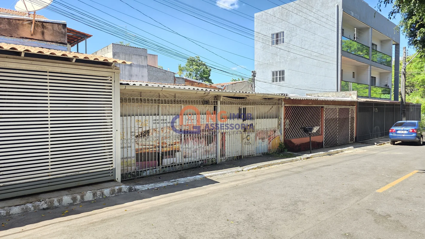 Localização:Saída rápida para a EPAR, EPIA e EPNBImóvel com casa original:Casa d...