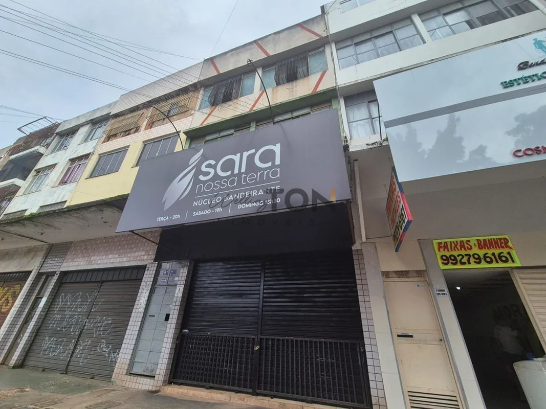 Apartamento de 1 Quarto | 2º Andar | Excelente LocalizaçãoPróximo ao Colégio Sal...