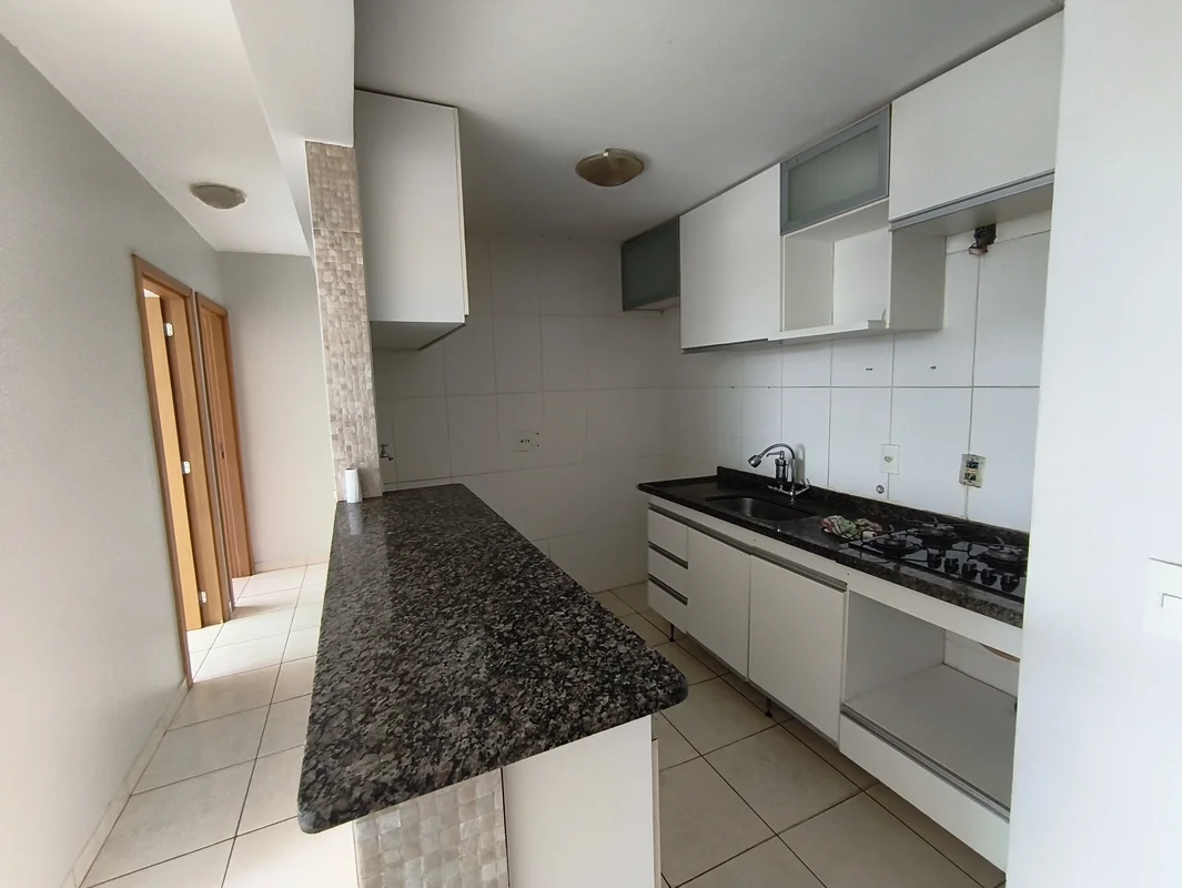 Alugo Apartamento na quadra 9 de Sobradinho CL, com 2 quartos sendo (1 suite).Co...