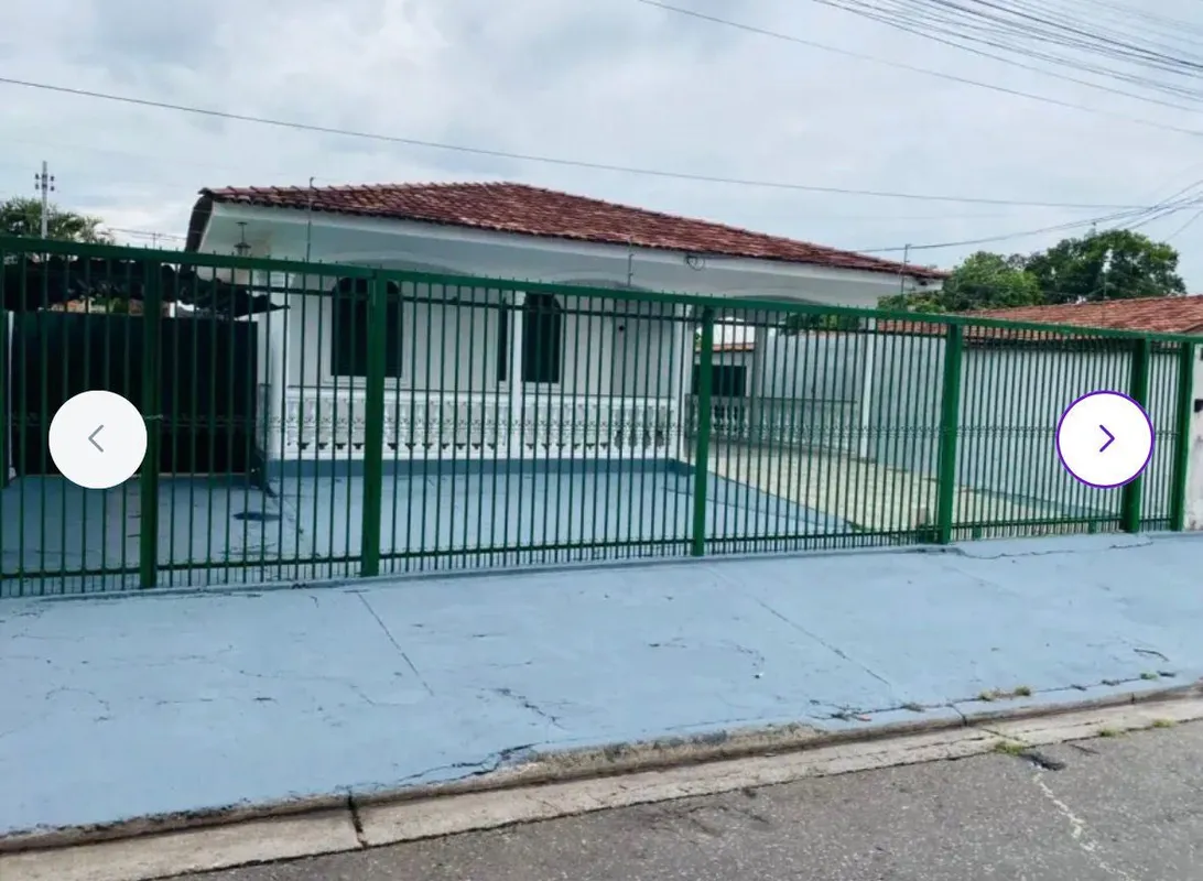 Casa com 3 quartos com armários, sendo um suíte, banheiro social, sala, cozinha ...
