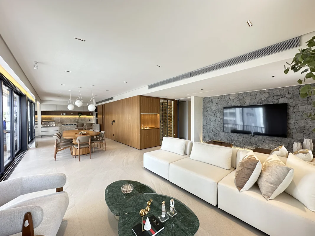 Descubra um elegante apartamento de alta padrão na Rua 147, Setor Marista, Goiân...