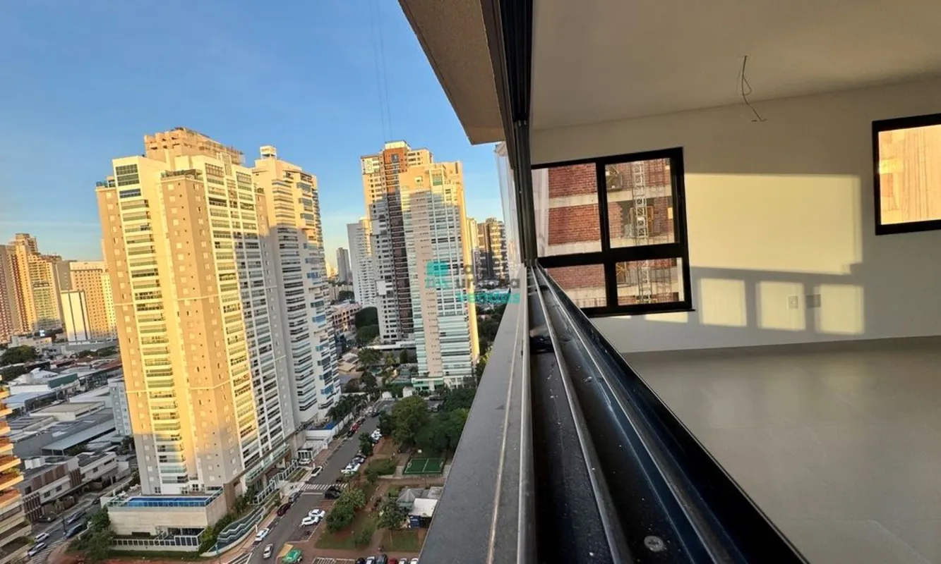 Em frente ao Colégio WR e a poucos metros da praça do T-23, este apartamento reú...