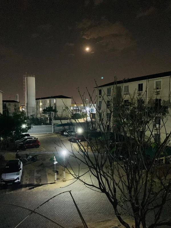 Apartamento á venda, incluso mobilía, situado no SEtor Moinho dos Ventos em Goiâ...