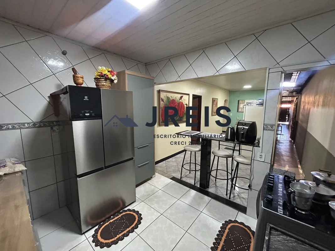 JREIS ESCRITÓRIO IMOBILIÁRIOAceita financiamento!Casa sendo:* 3 quartos sendo um...