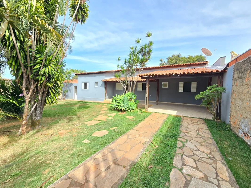Durães Imoveis Brokers, apresenta esta oportunidade única na Rua 6, no bairro Vi...