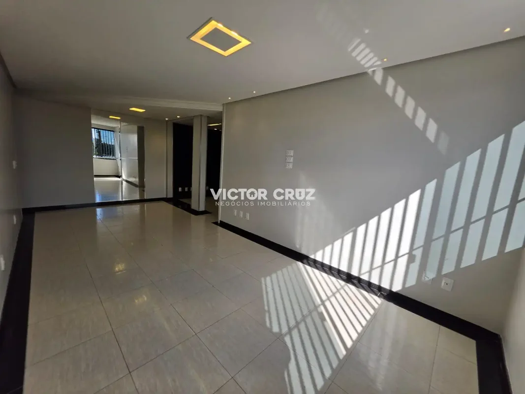 Victor Cruz Negócios Imobiliários LTDA vende:CNB 6, Ed. Tatiana, Taguatinga.ACEI...