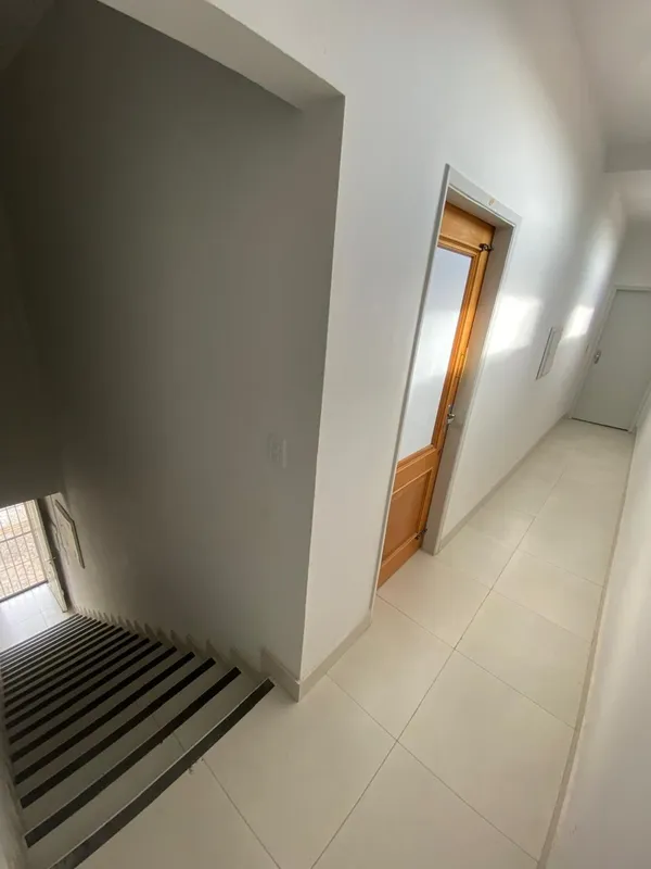SALA COMERCIAL SOBRE-LOJA COM UM BANHEIRO NO SETOR OESTE. 14/05/26