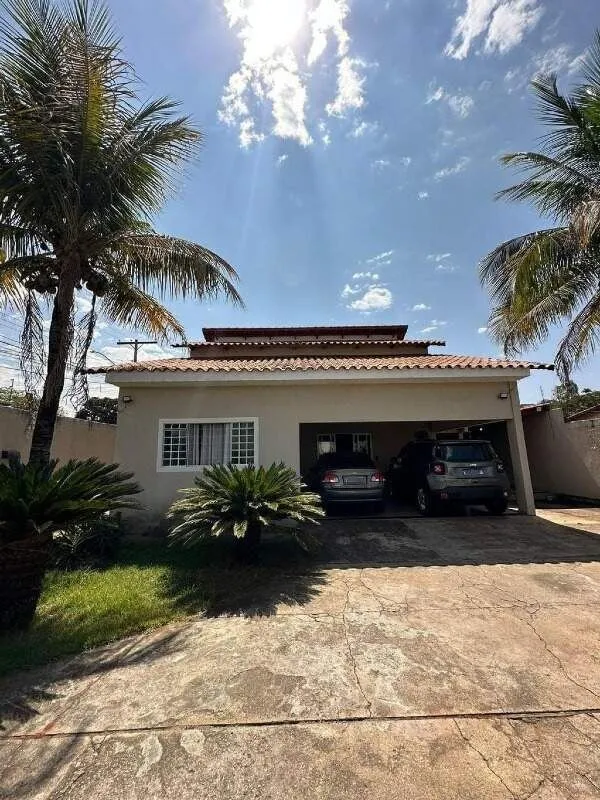 Casa à venda localizado no Vila João Vaz, em Goiânia - GO.Valor de venda: R$ 800...