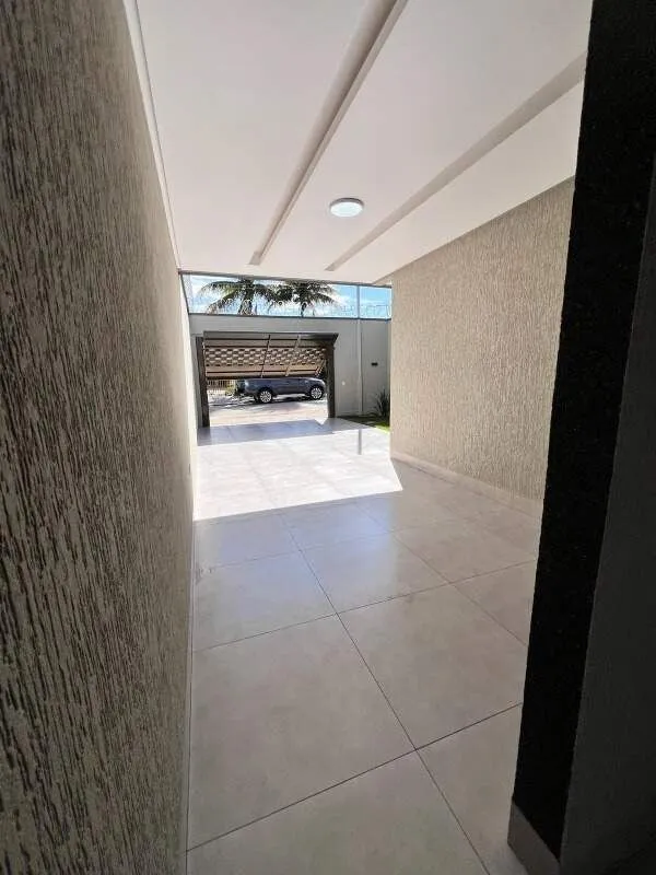 Casa Village Santa Rita - Goiânia Casa de 98m² 2 quartos sendo 1 suíte, banheiro...