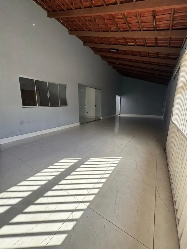 Casa - Residencial Itaipu Imóvel com 360m² mais apenas 250m² construidos, 3 quar...