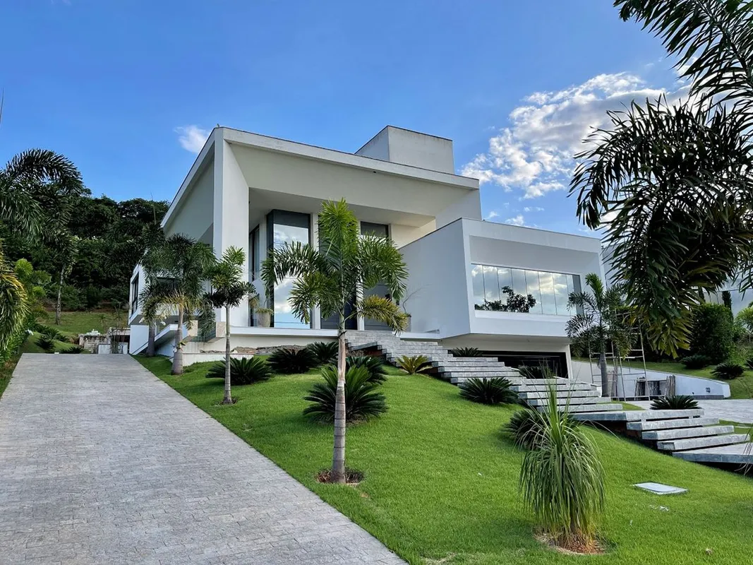 Sobrado Imponente no Aldeia do Vale com 840mÂ² de Ã¡rea construÃ­da, e 2880mÂ² d...