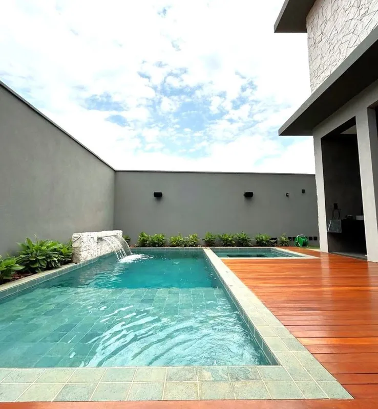 Vendo excelente sobrado nos Jardins FranÃ§a com 385 mÂ² de Ã¡rea construÃ­da em ...