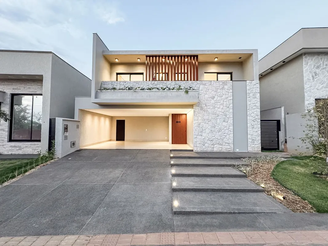 Sobrado Novo Jardins Capri â?? CASA ROCHA261 mÂ² de construÃ§Ã£o | 325 mÂ² de te...