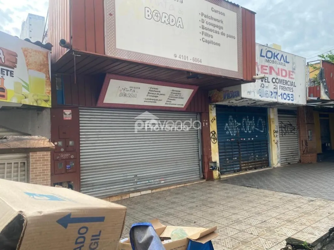 Localizada no coração do Setor Central, esta propriedade comercial oferece uma e...