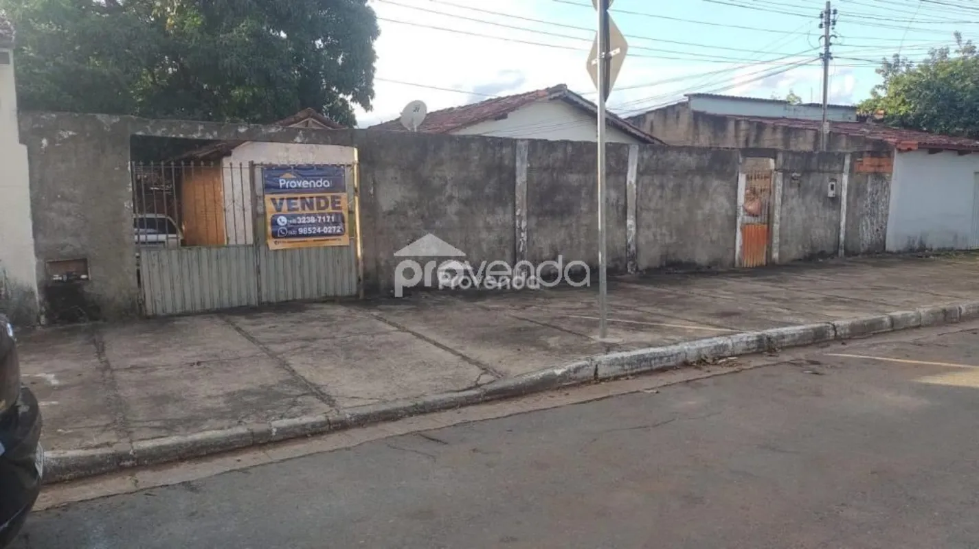 Este lote de 450m² no Setor Castelo Branco é uma excelente oportunidade para que...