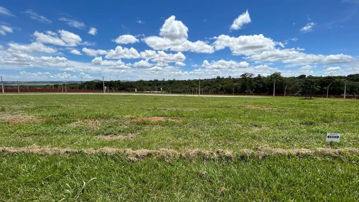 ???? LOTE À VENDA – CONDOMÍNIO SOLARIS LAGUNA | SENADOR CANEDOExcelente oportuni...