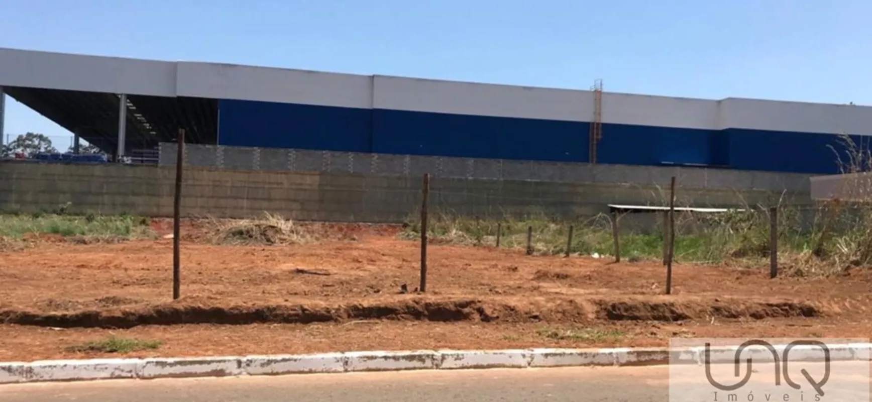 UNQ VENDEEXCELENTE LOTE LOCALIZADO NO REGIÃO DO TAQUARI - LAGO NORTEVenha constr...
