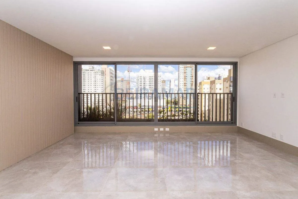 Apartamento 4 suítes, vista livre, varanda ampla, andar alto - 199m² no Real Bot...