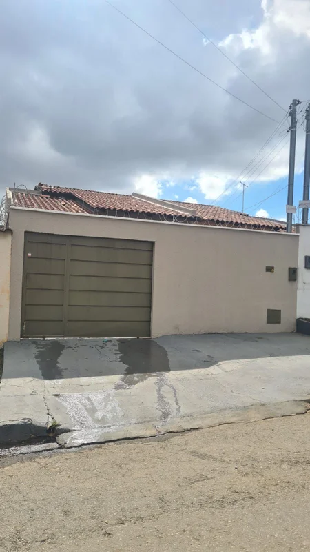 Casa linda, moderna e pronta pra morar!? Oportunidade imperdível no Jardim Venez...