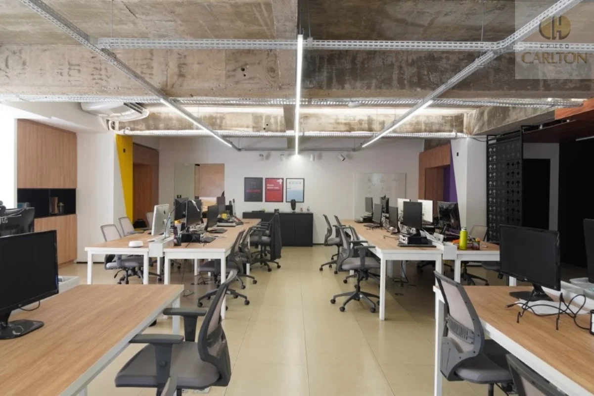 Sala de 528 m² para aluguel no Edifício Carlton Center, na Asa Norte, Brasília. ...