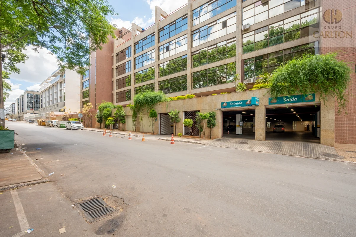 Excelente oportunidade de locação na ASA NORTE, Brasília. Disponibilizamos uma s...