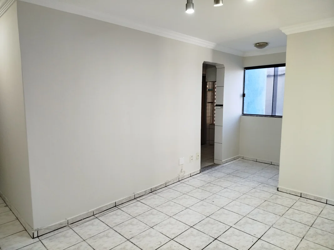 Excelente apartamento de 03 qts a venda nos fundos da avenida Comercial norte de...