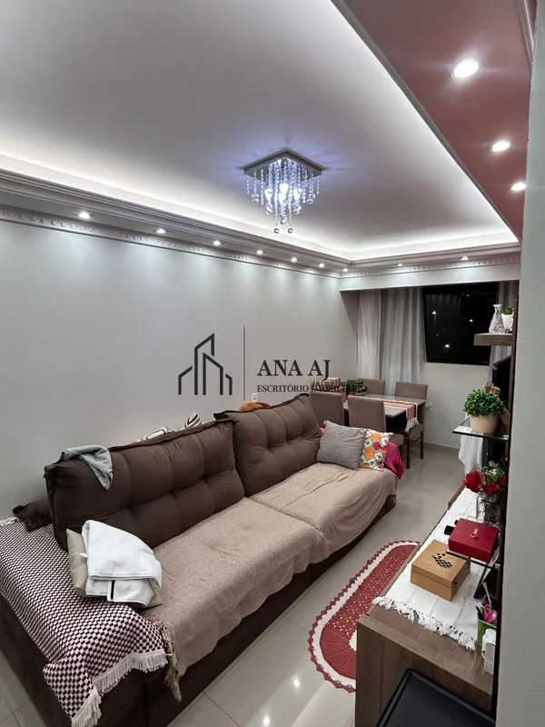 ANA IMÓVEIS ANUNCIA:OPORTUNIDADE: APARTAMENTO TOTALMENTE REFORMADO, COM ACABAMEN...