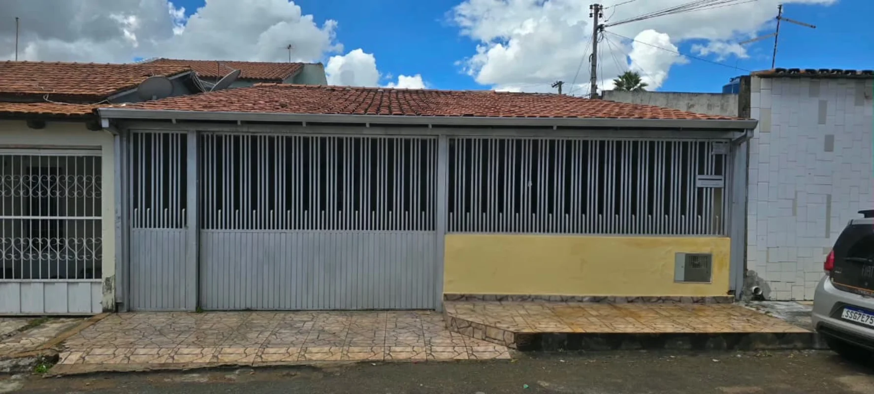 RR SANTOS DISPONIBILIZAR ÓTIMA CASA NA QUADRA 202 RECANTO DAS EMAS DF,CASA COM 4...