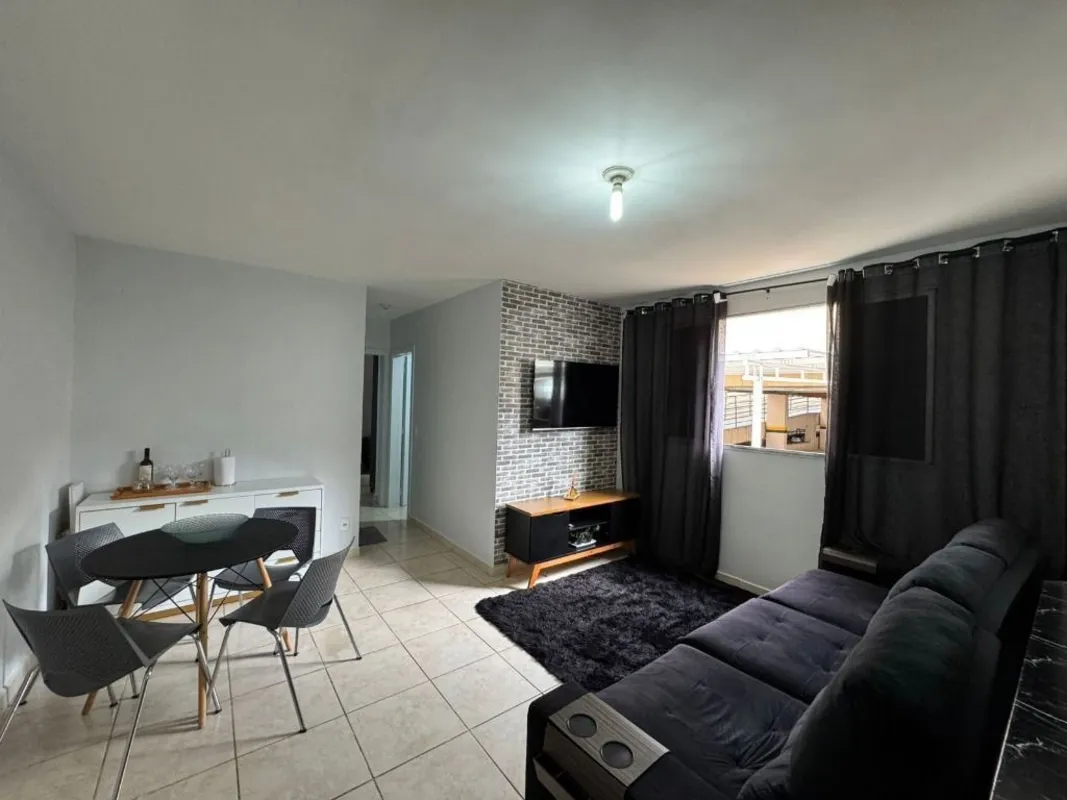 CÓDIGO DO IMÓVEL: AP7383LOCALIZAÇÃO:Próximo a Avenida Leste Oeste.AMBIENTES:Sala...