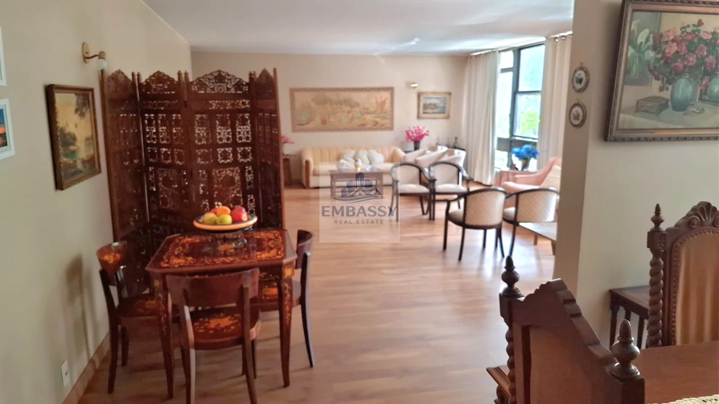 APARTAMENTO DESOCUPADO, 100% ORIGINAL, PARA REFORMA!APENAS PAGAMENTO À VISTA!Exc...