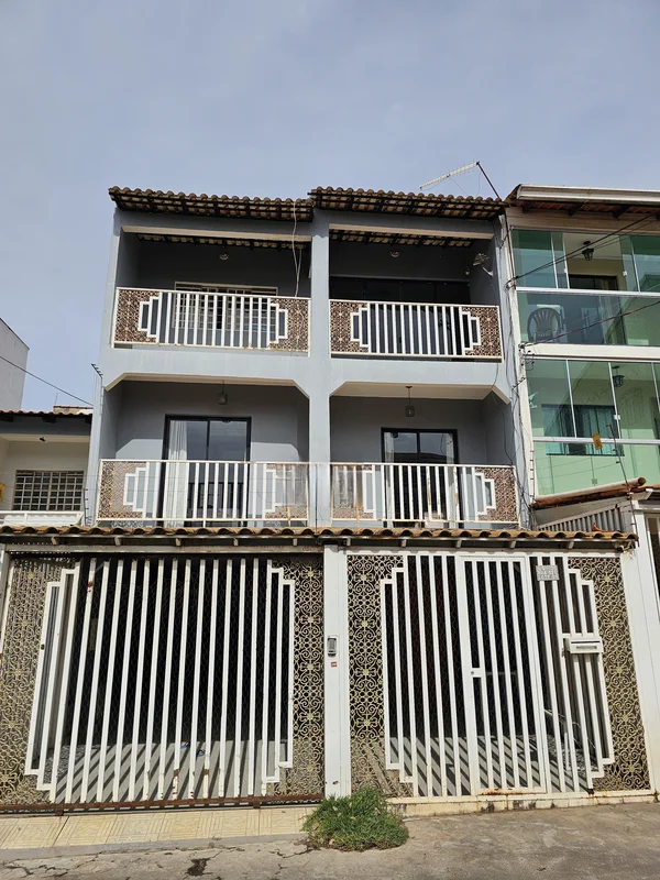 SOBRADO DE ALTO PADRÃO – QS 5 RUA 320 | ÁGUAS CLARAS - COM HABITE-SE ACEITA FINA...