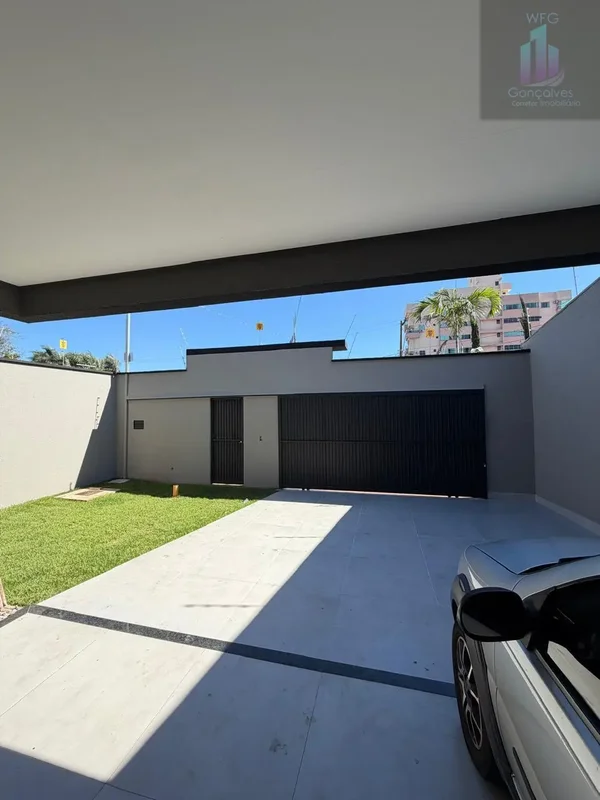 Casa Térrea no Jardim América com Lote de 290m² | 3 Suítes, Pé-Direito Duplo e Q...