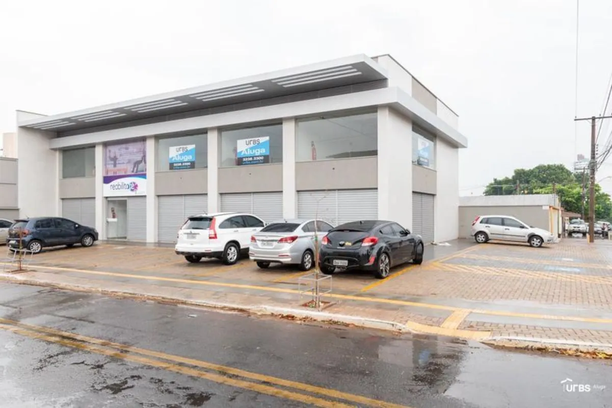 Loja comercial na Galeria Via A, no Jardim América!Com 92,93 m², o espaço conta ...