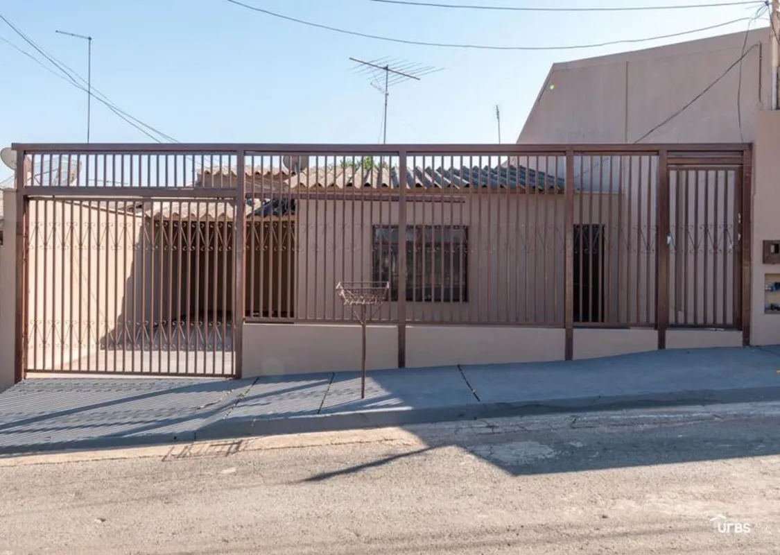 Casa Residencial, Residencial Sonho VerdeAconchegante casa com 231 m² de área, d...