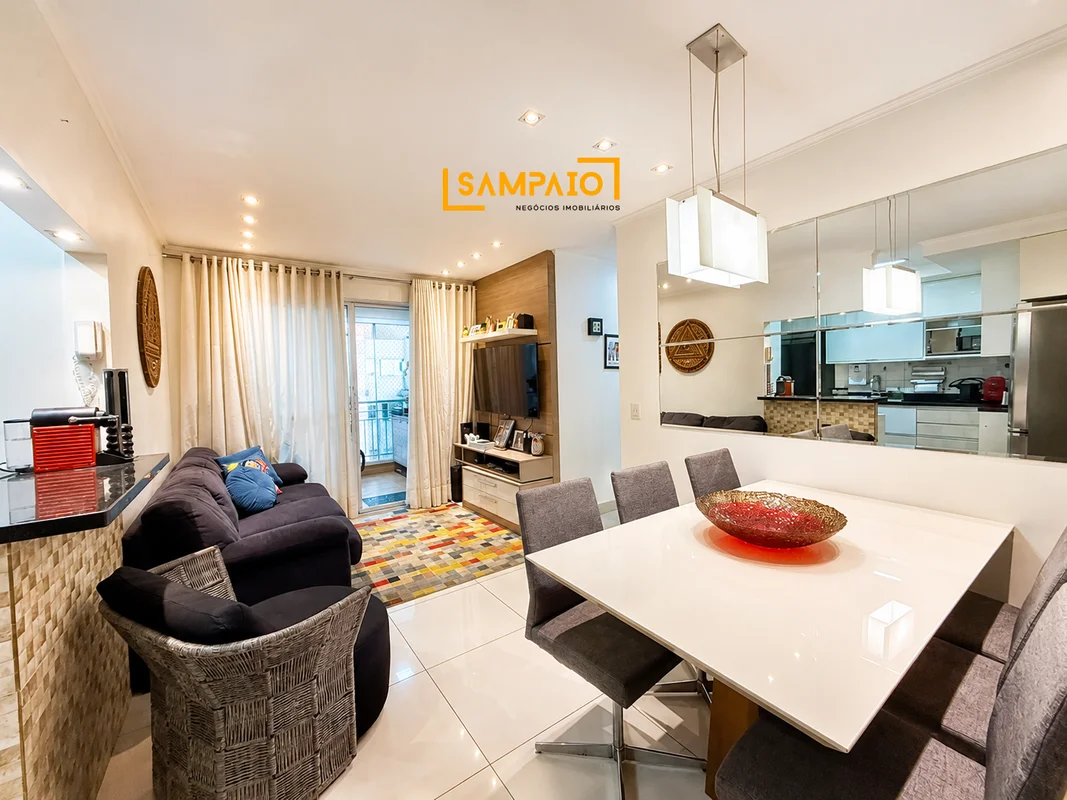 Descubra este apartamento de 3 quartos, reformado e localizado em Condomínio com...