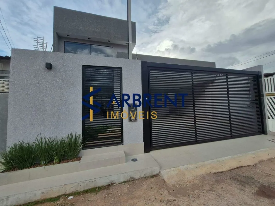 Excelente casa alto padrão na Qnp 32 P-SulCasa nova à venda com 3 quartos, sendo...