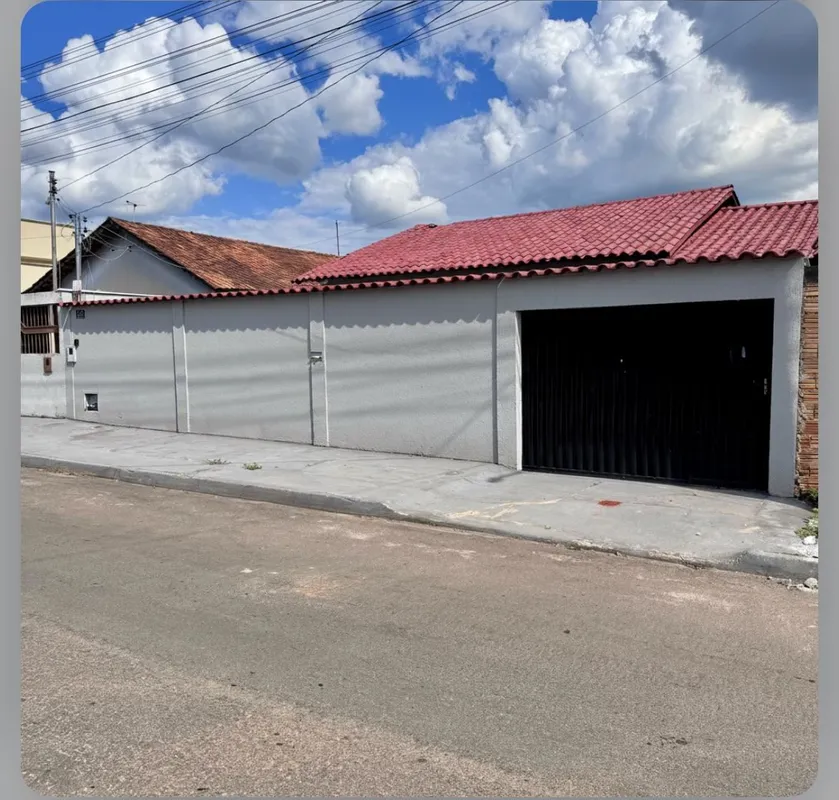 CASA À VENDA – MARISTA SUL | APARECIDA DE GOIÂNIAExcelente oportunidade para mor...