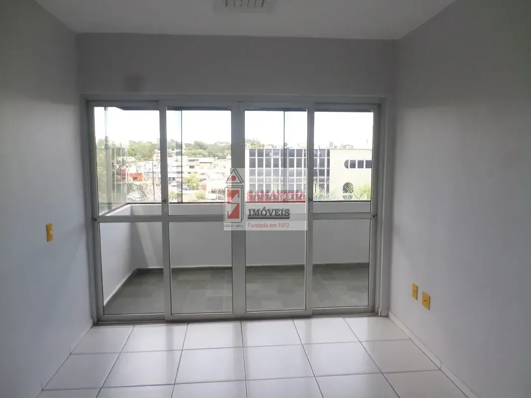 SQN 310 BLOCO A Apto 509Apartamento 02 quarto com armário, sala, banheiro, cozin...