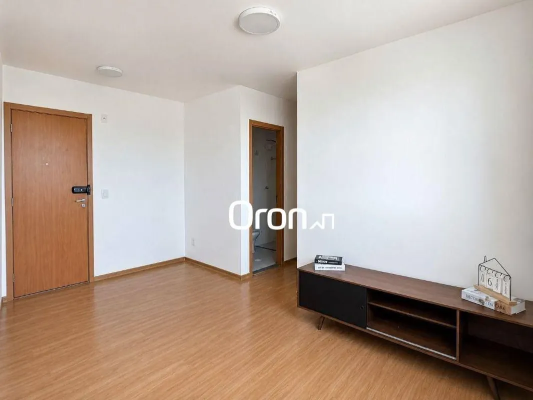 CÓDIGO DO IMÓVEL: AP7384LOCALIZAÇÃO:Próximo a BR-153.AMBIENTES:Sala de estar e j...